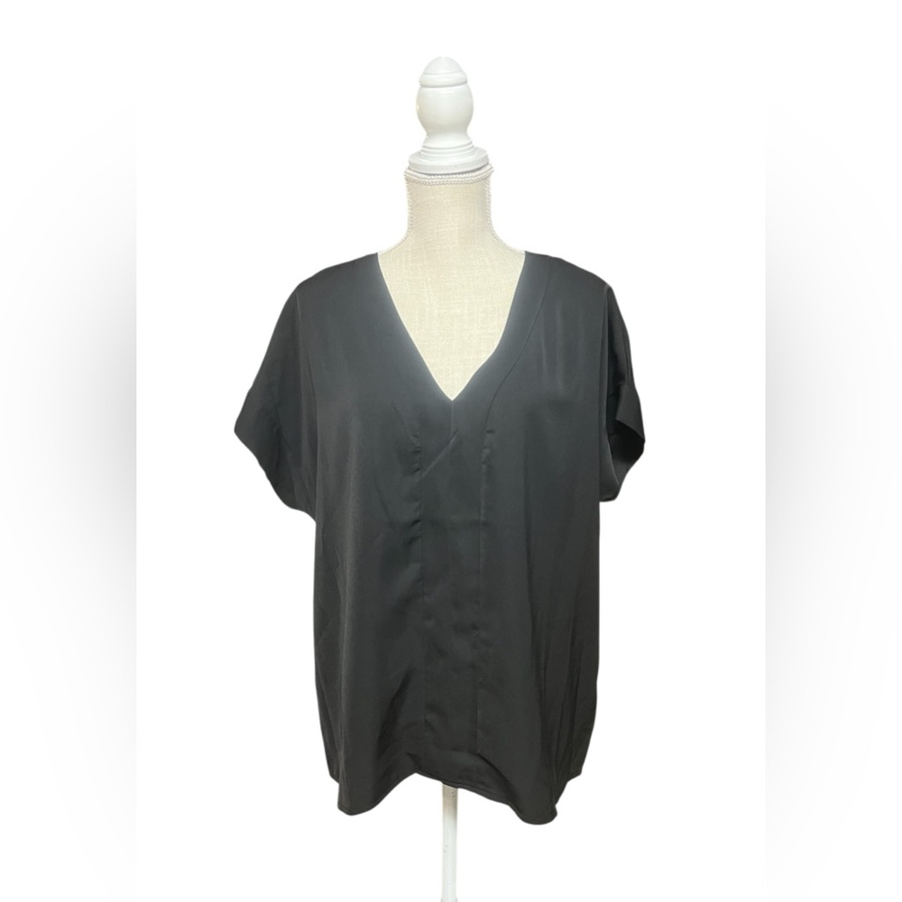 SHEIN black dressy top‎